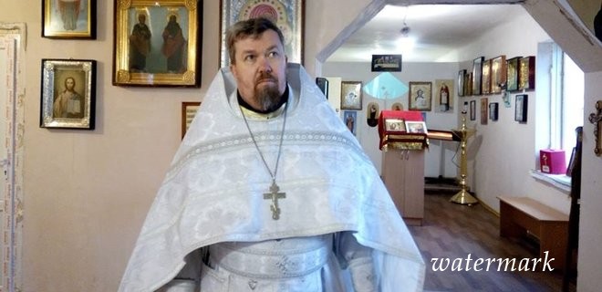 У Донбасі перший священик Московського патріархату перейшов в ПЦУ