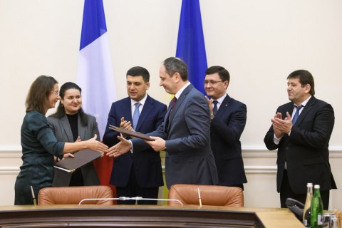 Украина взяла у Франции €64 млн в кредит для водоснабжения Мариуполя