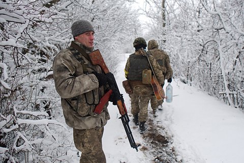 Боевики восемь один выказывали огонь на Донбассе