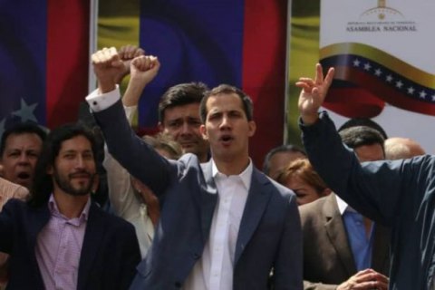 Верховный суд Венесуэлы запретил Гуаидо покидать страну