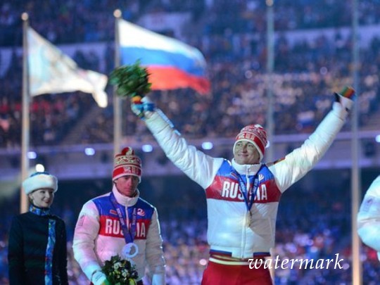 Российским паралимпийцам вновь разрешили состязаться под флагом РФ