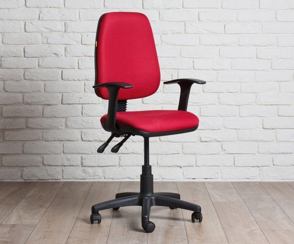 как правильно выбрать качественное офисное кресло 