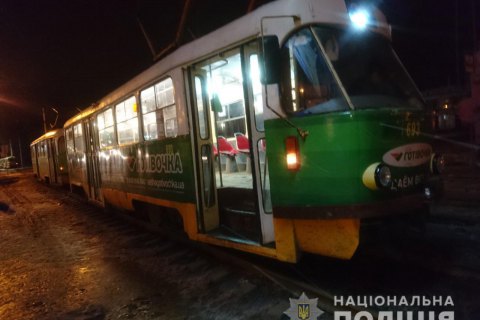 В Харькове трамвай насмерть свалил мужчину