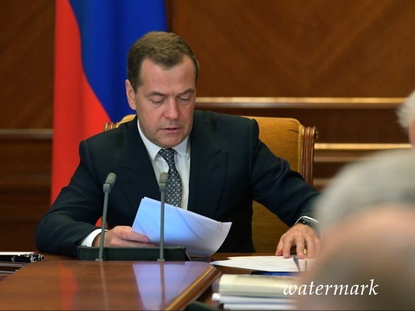 Медведев прокомментировал выборы в Украине и заявил, что РФ хочет наладить взаимоотношения с Киевом