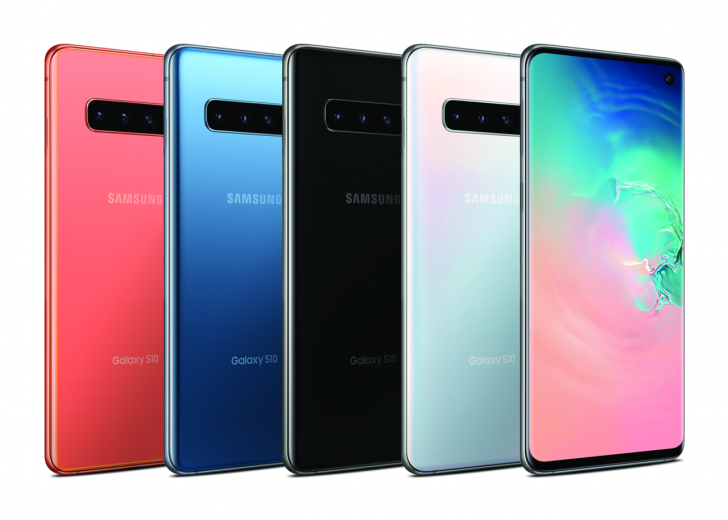 С опережением графика. Первые покупатели Samsung Galaxy S10 в Европе и США уже получают свои смартфоны