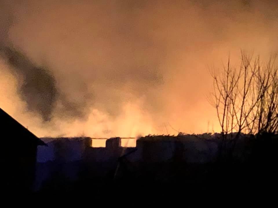 Во Львовской области пожар изничтожил 500 тонн зерна