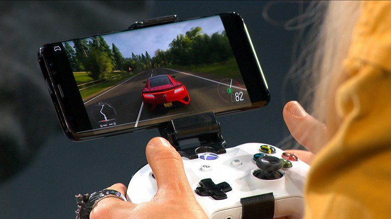 Видео дня: игра Forza Horizon 4 на смартфоне Samsung Galaxy S9+ посредством сервиса Microsoft Project xCloud