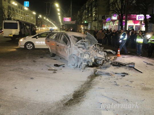 ДТП на Дорогожичах в Киеве: водитель Chevrolet перекрыл движение по улице Телиги