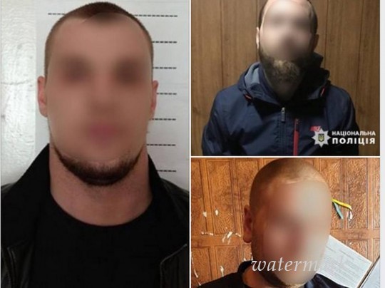 Полиция показала фото молодчиков, напавших на полицейских в Кривом Роге