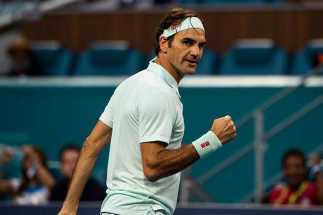 Федерер победил Медведева и стал последним четвертьфиналистом на «Мастерсе» в Майами