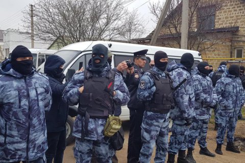 Местопребывание пропавшего после обысков в Крыму активиста остается неизвестным