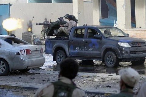 Силы генерала Хафтара забрали аэропорт у Триполи
