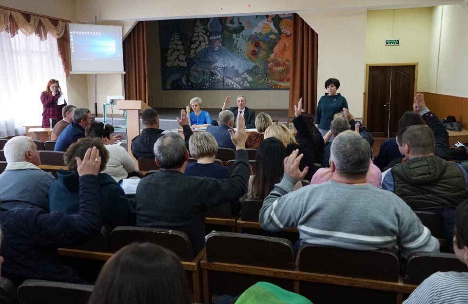 Вісті з Полтави - Щербанівська позачергова сесія: бюджет, стези, освіта, спорт