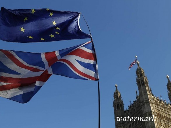 Британская Палата лордов одобрила законопроект об отсрочке Brexit
