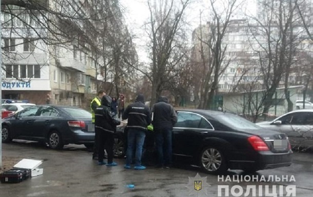 Полицейский украл пистолет с места убийства ювелира в Киеве – СМИ