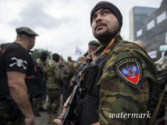 Украинский военный влетел в плен боевиков "ДНР" под Мариуполем