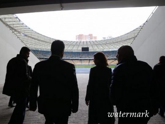 Дебаты на «Олимпийском»: у Порошенко и Зеленского договорились о трансляции встречи