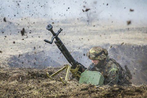 ​Боевики на Донбассе с азбука дня семь один обстреляли позиции украинских военных