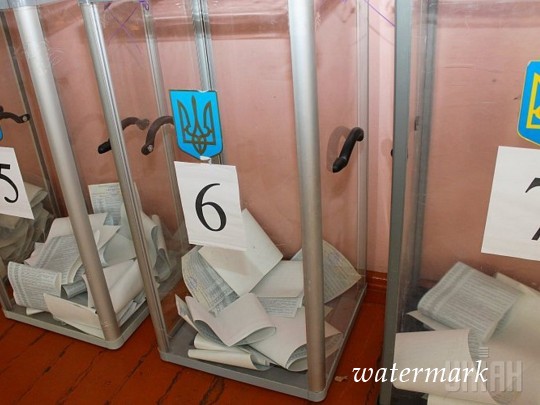 ЦИК обработал более 80% протоколов: сколько голосов получили Зеленский и Порошенко
