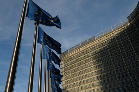 Евросоюз сожалеет о выходе США из Договора о торговле оружием