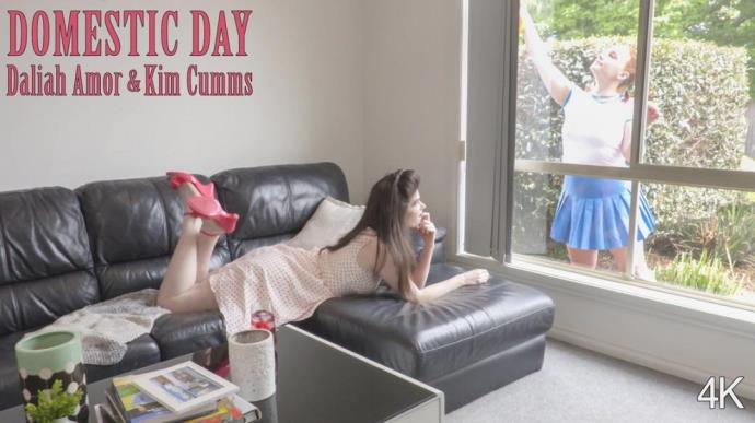 Domestic day / Daliah Amor, Kim Cumms / 03-05-2019 [FullHD/1080p/MP4/1.43 GB] by XnotX