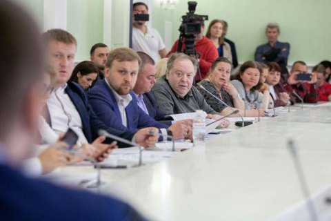 КГГА рекомендовала застройщику приостановить работы в Протасовом Яру