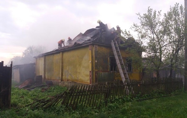 Во время пожара в Сумской области погибли два человека