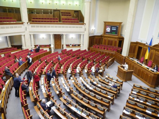 В Раде прогнозируют, что Зеленский может распустить парламент напрямик в день инаугурации