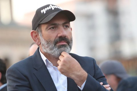 Пашинян анонсировал "второй этап армянской революции"