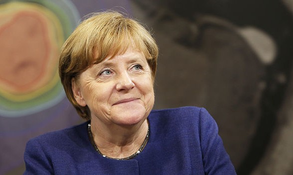 Меркель сформулировала поддержку реформам Зеленского и ждет его в Берлине