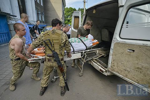 Боец ВСУ погиб на Донбассе в пятницу, еще один-одинехонек - ранен