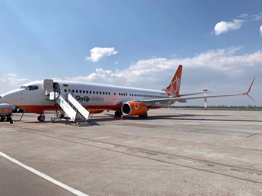 SkyUp Airlines будет летать в Барселону из Запорожья и Харькова